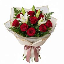 Букет высокая поэзия в Нинах Букет цветов из:  Лилии и Розы в Нинах