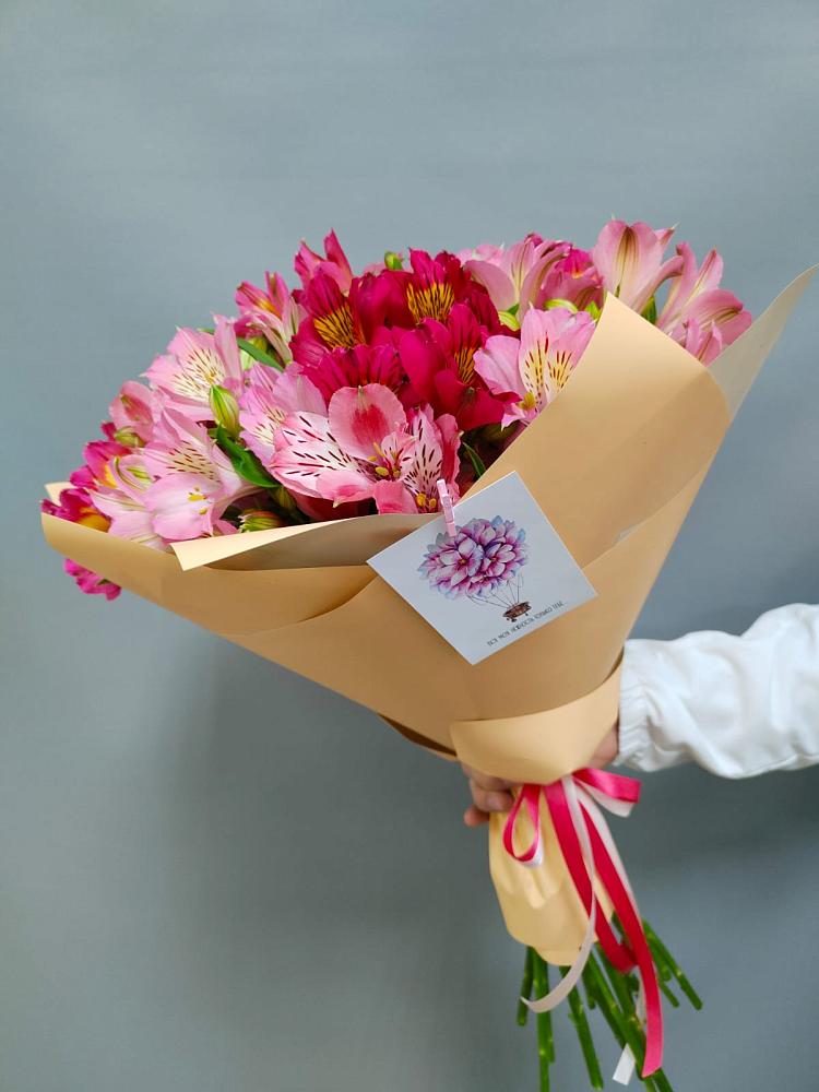 Букет малиновое вино в Нинах Букет цветов из: Альстромерии в Нинах