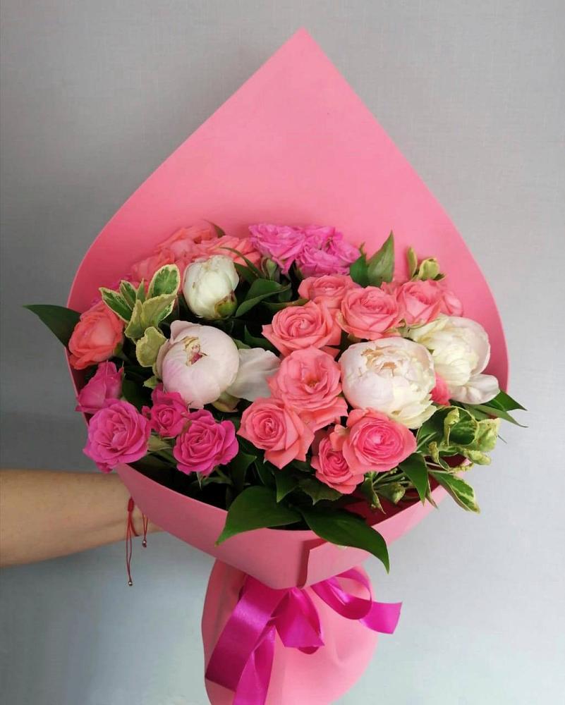 Букет Признание в любви в Нинах Букет цветов из: Розы в Нинах