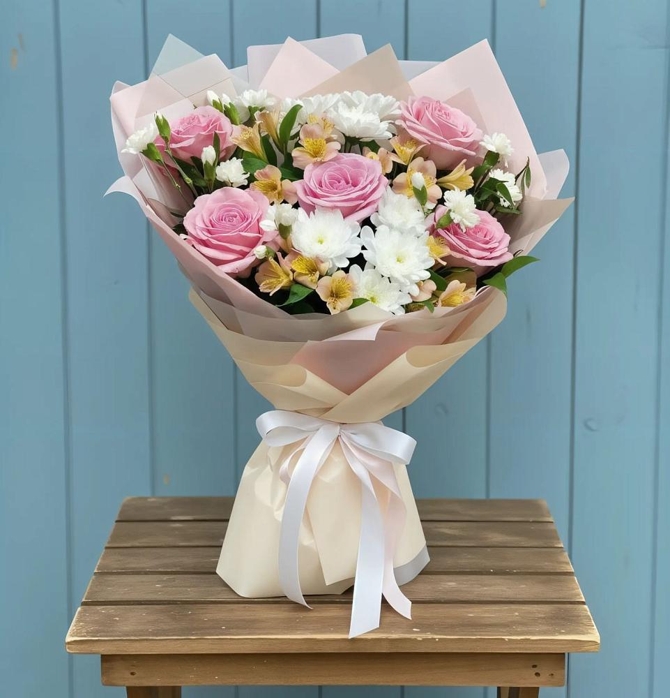 Букет французская меренга в Нинах Букет цветов из: Гвоздики, Орхидеи и Розы в Нинах